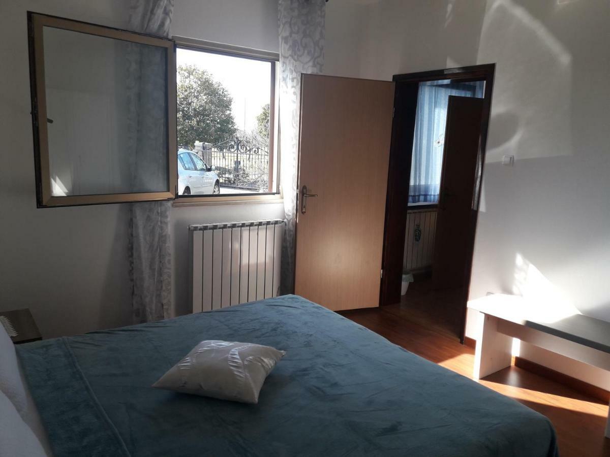 Apartman Nevia Holiday Home Ciritez Exterior photo